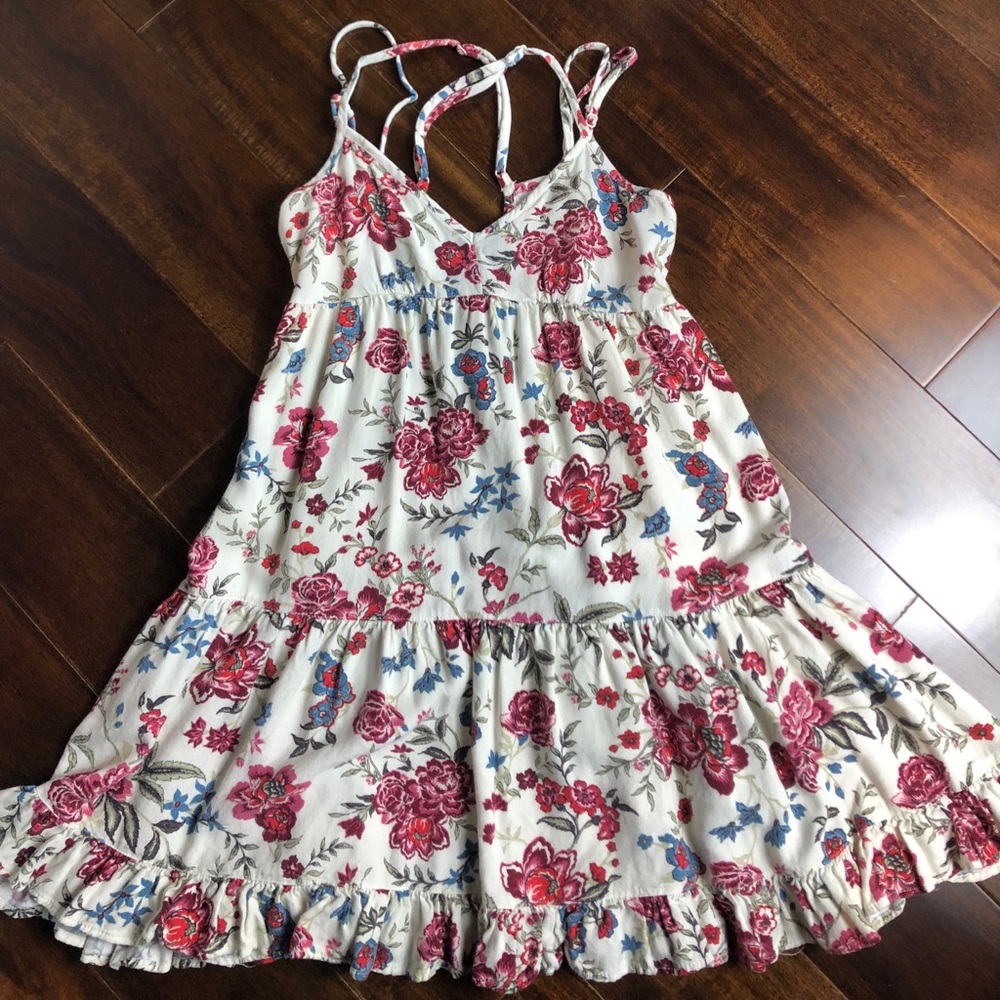 American Eagle Floral Shift Dress
